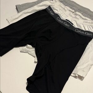 Calvin Klein Boxer Briefs Trio - Black, White, Gray